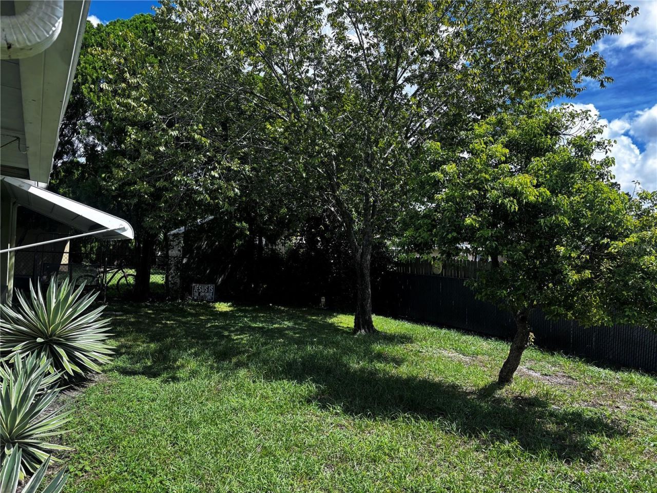 9040 Chatam Lane , Port Richey, FL 34668 Photo