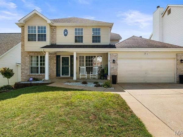 13518 Becker Place Drive, St Louis, MO 63128