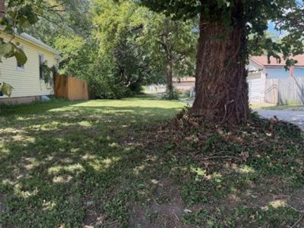 1527 Tamm Avenue , St Louis, MO 63139