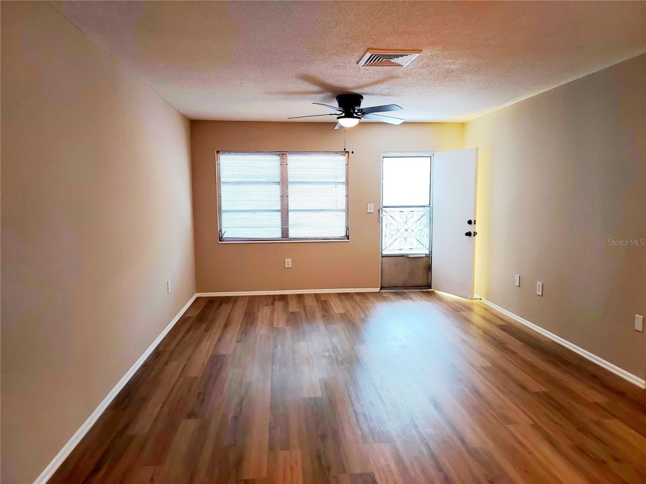 6064 Arlene Way, Unit 6064, Bradenton, FL 34207 Photo