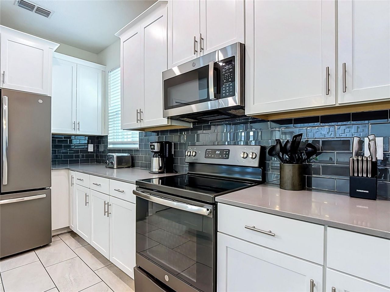 2735 Bookmark Drive, Kissimmee, FL 34746 Photo