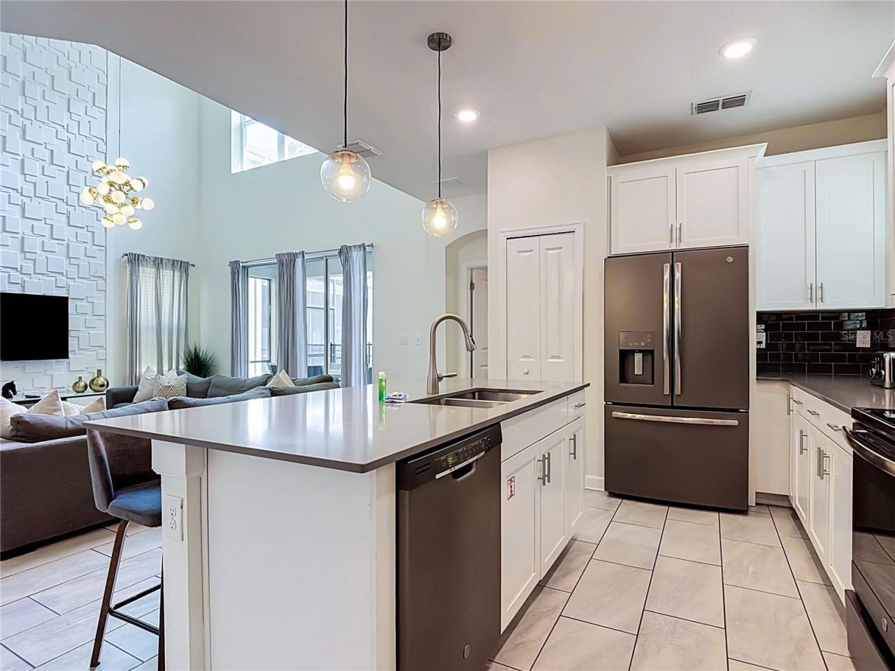 2735 Bookmark Drive, Kissimmee, FL 34746 Photo