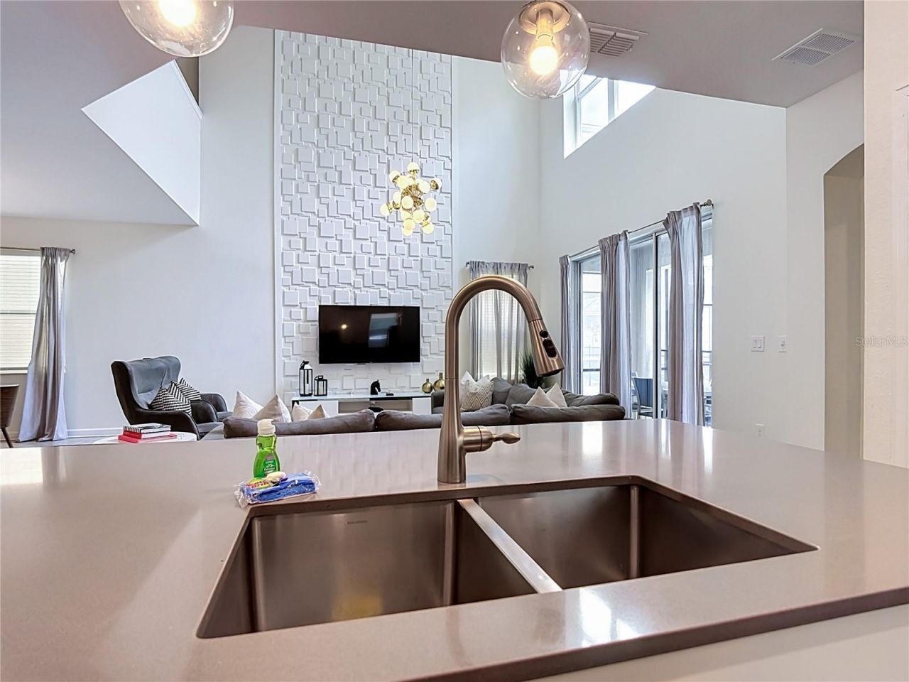 2735 Bookmark Drive, Kissimmee, FL 34746 Photo