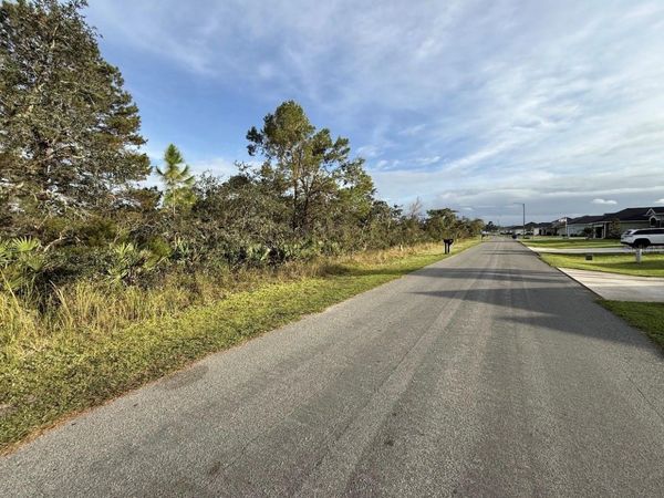 4917 MYRTLE BEACH DRIVE , SEBRING, FL 33872