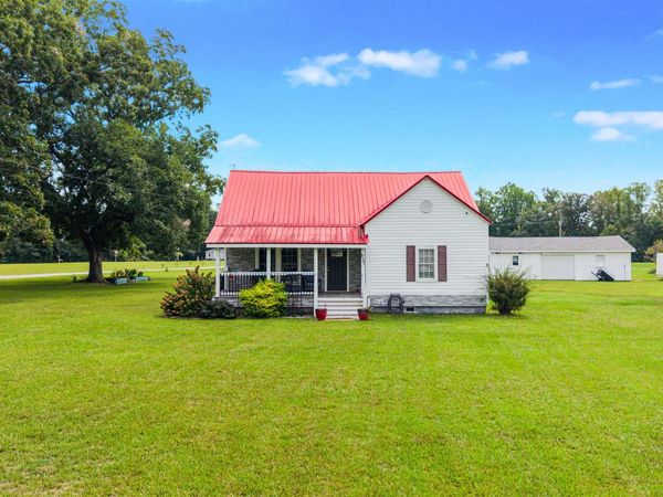 827 Sheila Dr. , Johnsonville, SC 29555