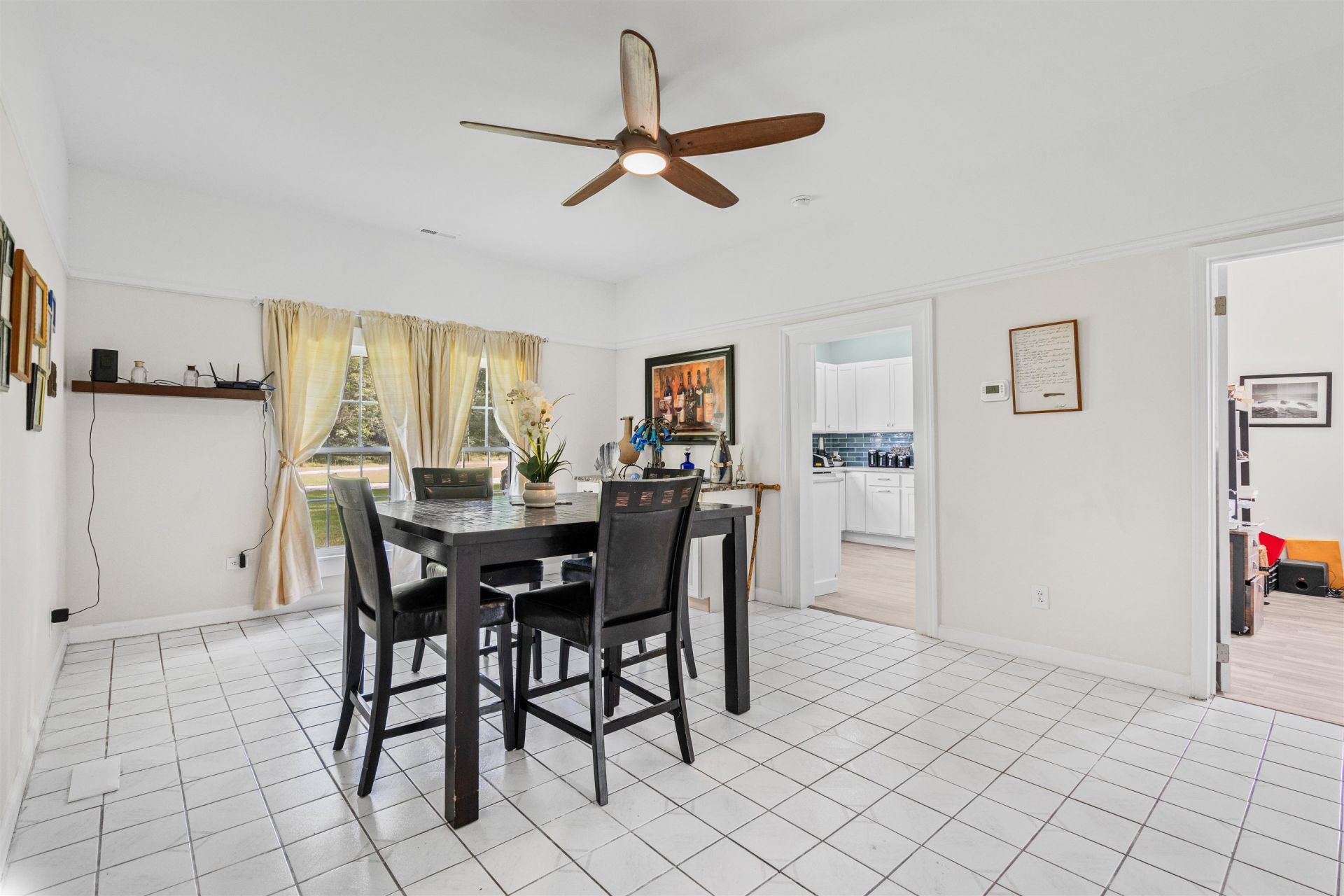827 Sheila Dr. Photo 14