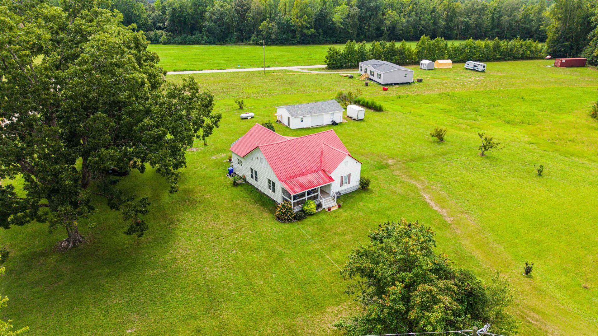 827 Sheila Dr. Photo 33