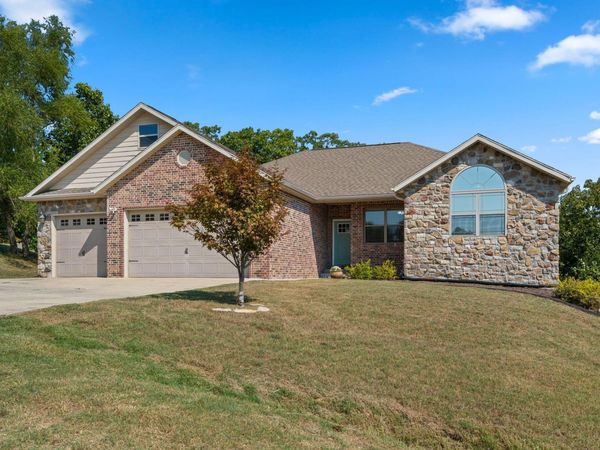 479 Southview Drive , Branson, MO 65616