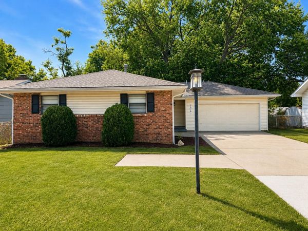 3616 S Connecticut Avenue , Joplin, MO 64804