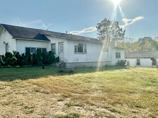 8301 Creek Road , Hartville, MO 65667