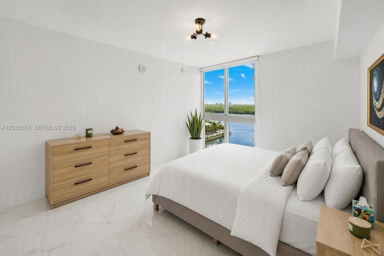 300 Sunny Isles Blvd , Unit 4-1208, Sunny Isles Beach, FL 33160 Photo