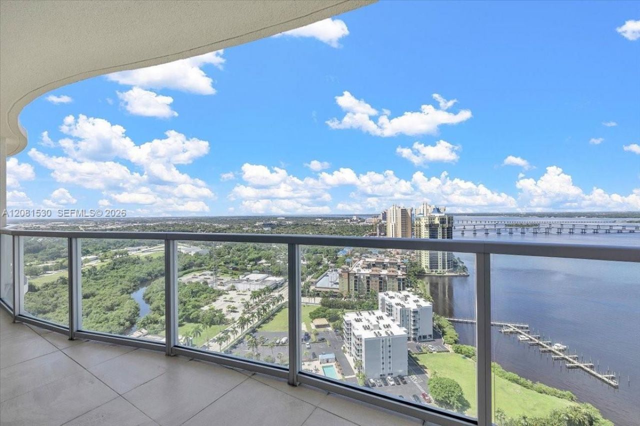 3000 Oasis Grabd Blvd , Unit 2802, Fort Myers, FL 33916 Photo