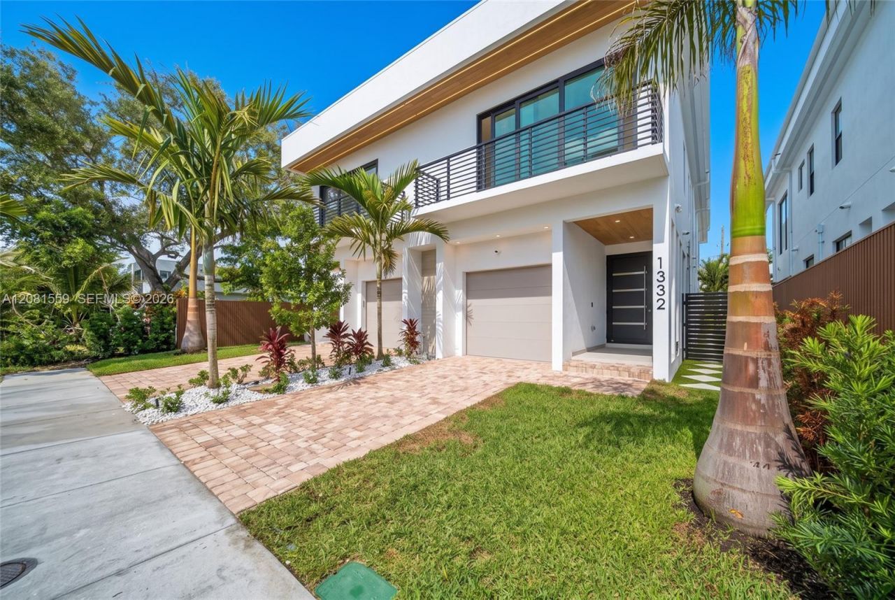 1330 NE 16th Ter, Fort Lauderdale, FL 33304 Photo