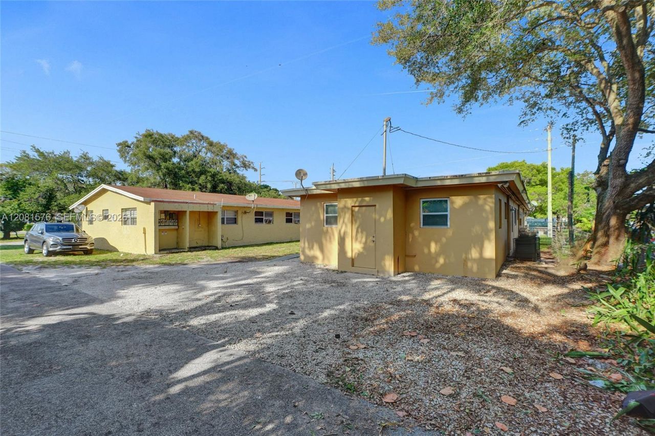 429 NW 9th Ave , Unit 1, Fort Lauderdale, FL 33311 Photo