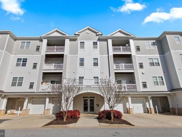 23520 F D R BOULEVARD , Unit 204, CALIFORNIA, MD 20619