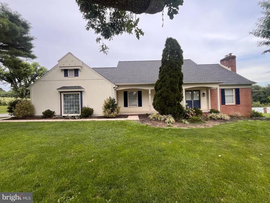2311 Springfield Drive, Chambersburg, PA 17202 Main Photo