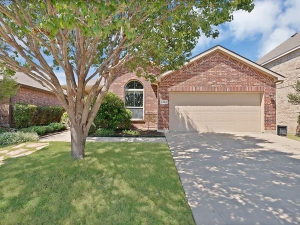 9644 Willow Branch Way, Fort Worth, TX 76036