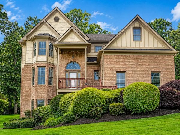 3641 Mountain Cove Road, Snellville, GA 30039