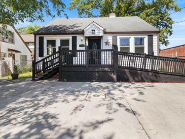 1006 Carlton Avenue, Raleigh, NC 27606