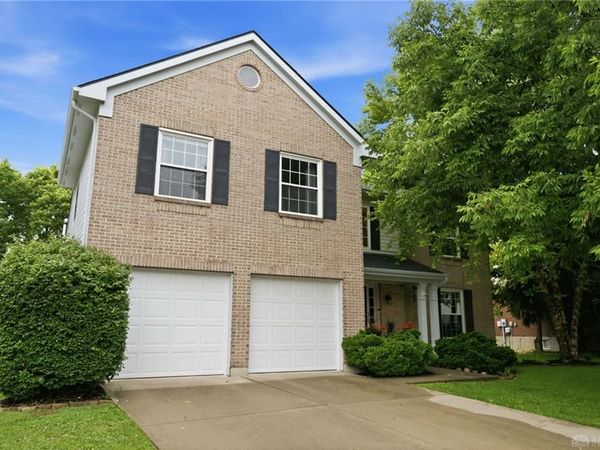 927 Grandstone Court, Lebanon, OH 45036