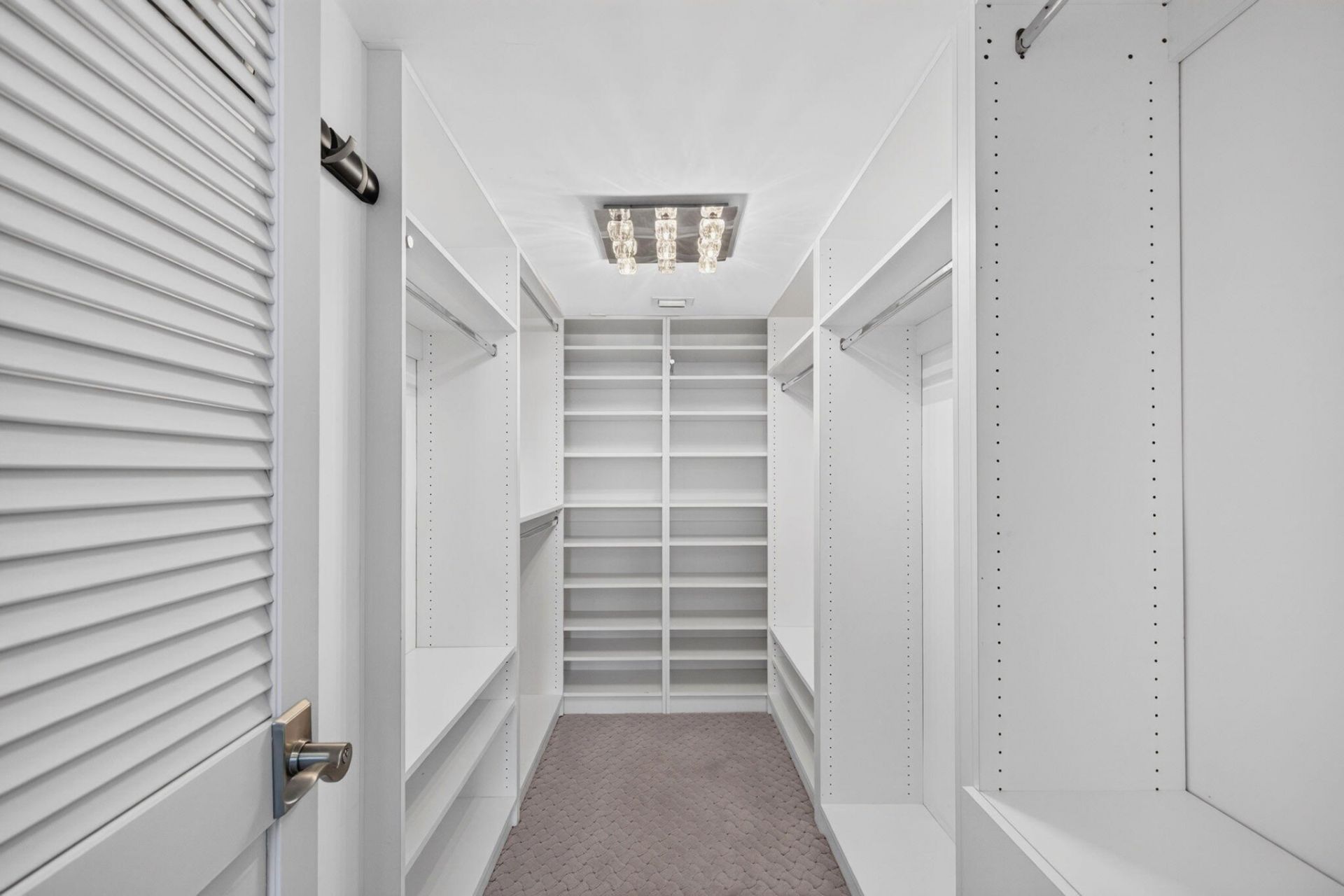777 Bayshore Drive, Unit 701, Fort Lauderdale, FL 33304 Photo
