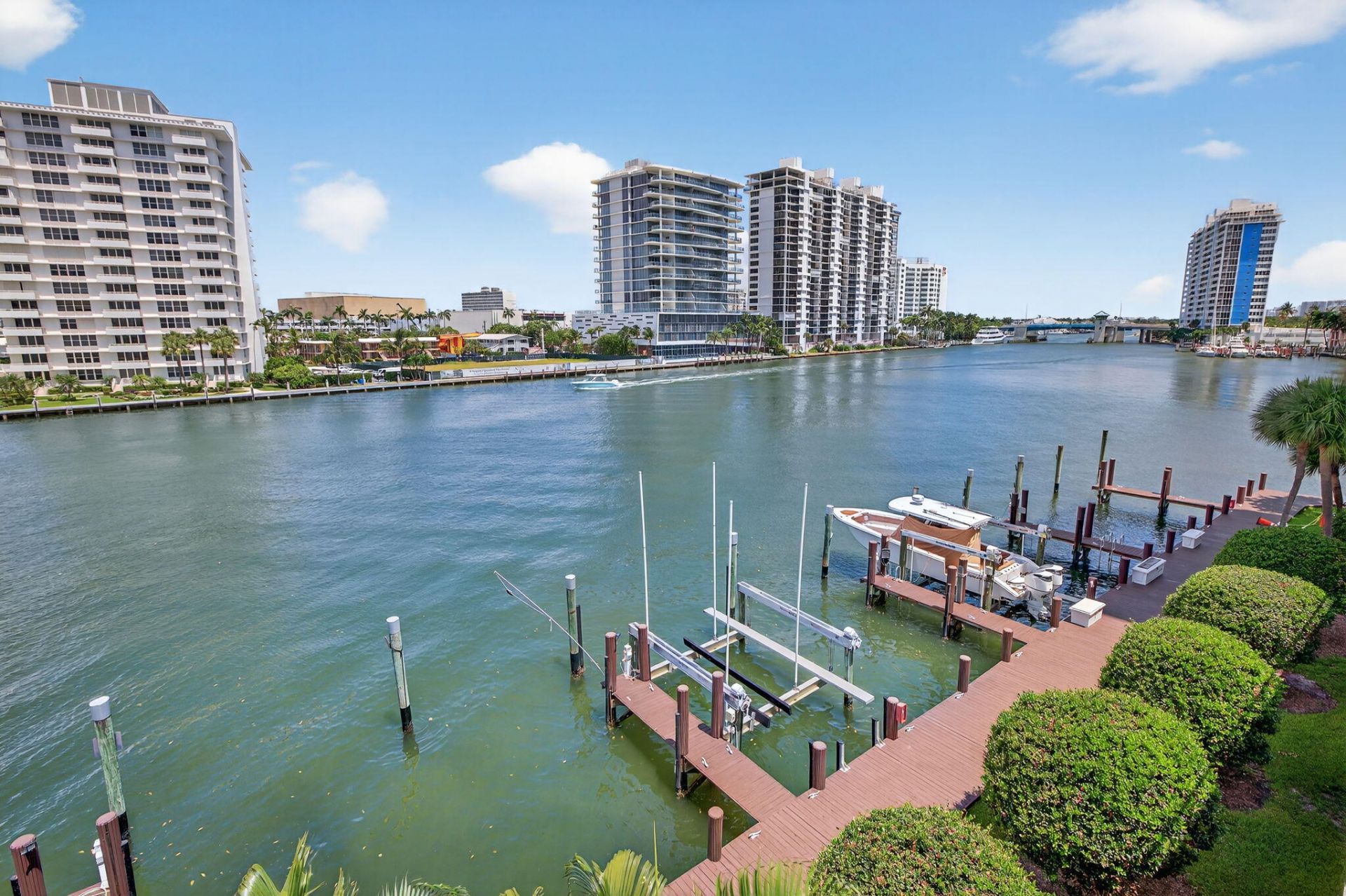 777 Bayshore Drive, Unit 701, Fort Lauderdale, FL 33304 Photo