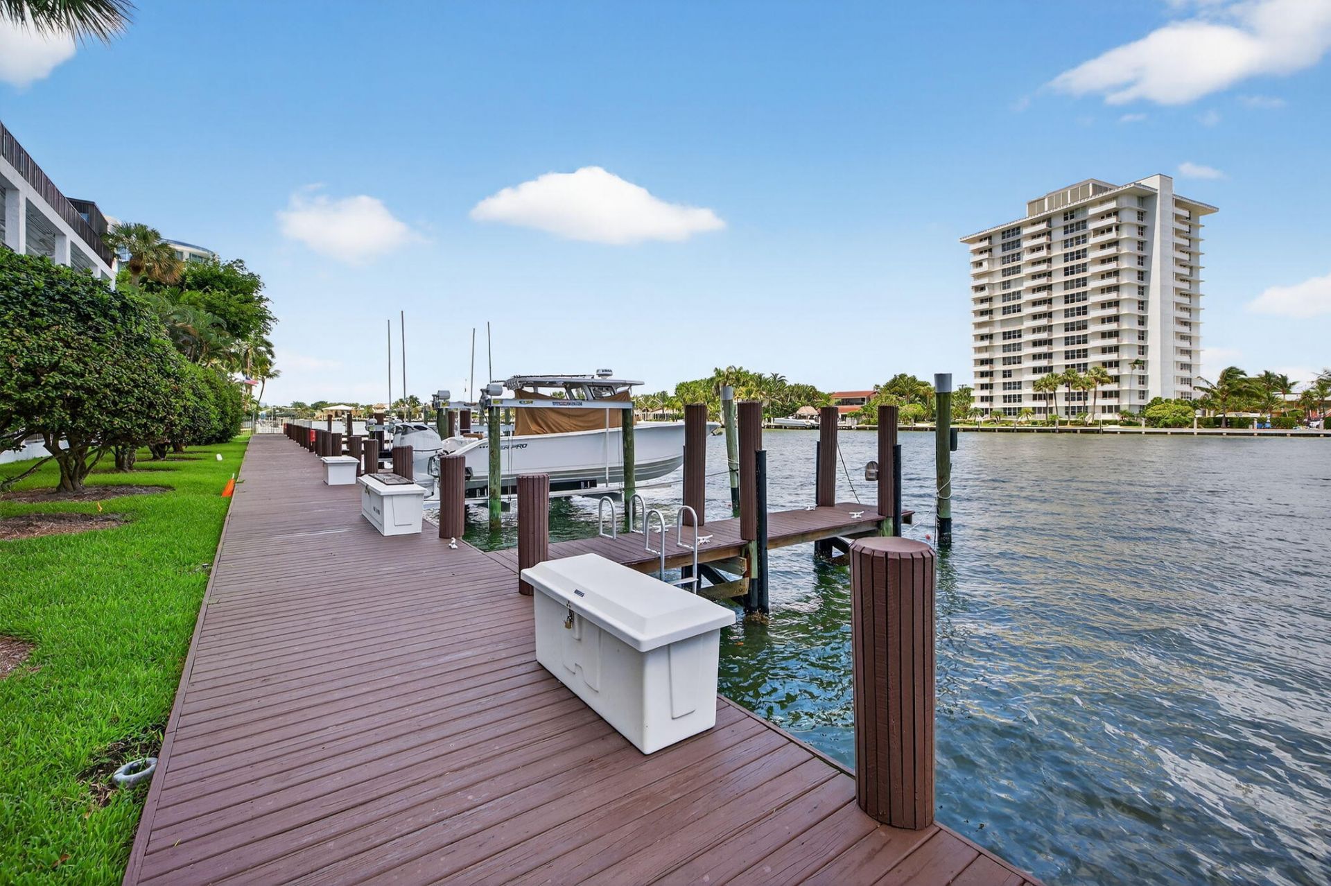 777 Bayshore Drive, Unit 701, Fort Lauderdale, FL 33304 Photo