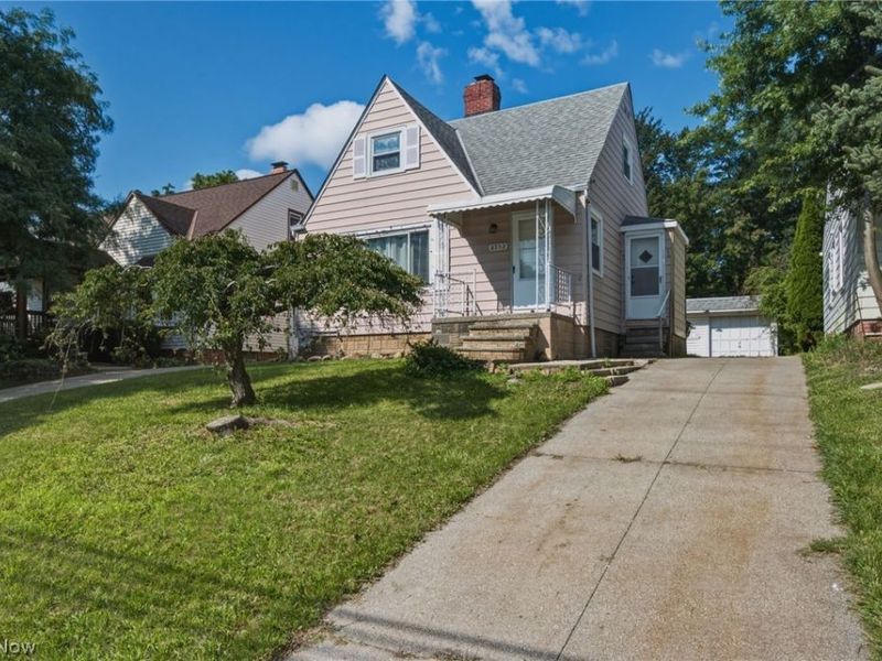 6352 State Road, Parma, OH 44134 Photo 1