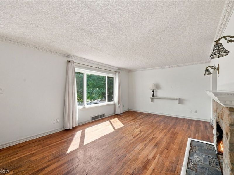 6352 State Road, Parma, OH 44134 Photo 7