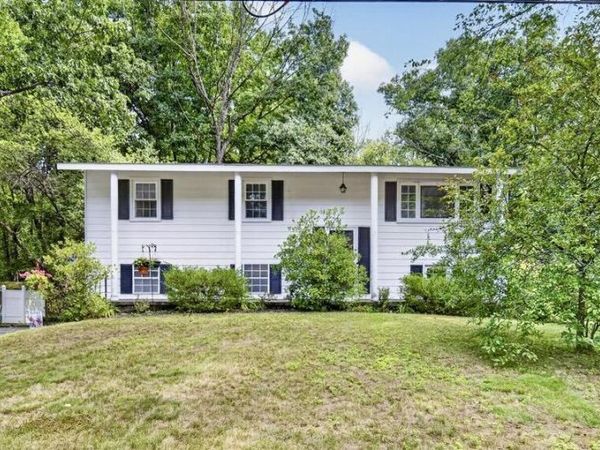 124 Hathorn Boulevard, Saratoga Springs, NY 12866