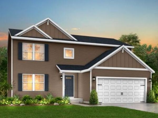 560 Snow Pine Court NE, Cedar Springs, MI 49319
