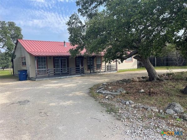 551 Ramblewood Drive , Canyon Lake, TX 78133