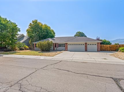 2872 Sierra Manor Drive, Minden, NV 89423 Photo