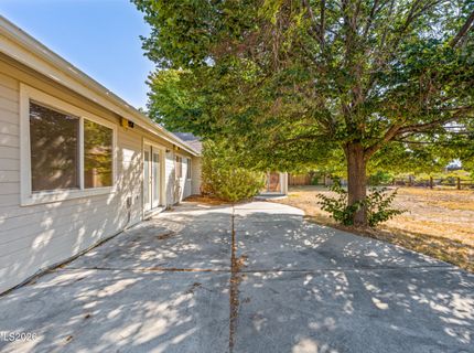 2872 Sierra Manor Drive, Minden, NV 89423 Photo