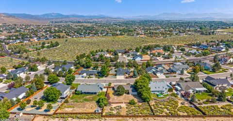 2872 Sierra Manor Drive, Minden, NV 89423 Photo