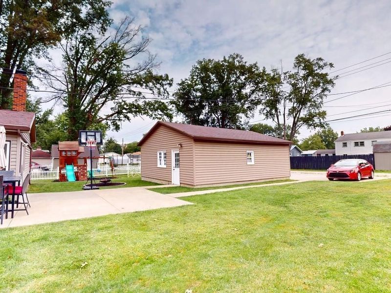 913 S Myrtle, Willard, OH 44890 Photo 5
