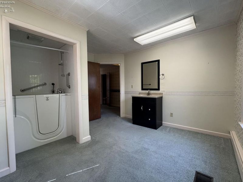 104 N Main Street, Attica, OH 44807 Photo 12
