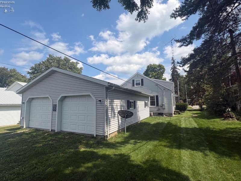 104 N Main Street, Attica, OH 44807 Photo 4