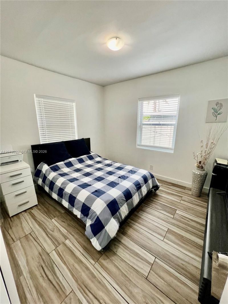 34 Allen Rd , West Park, FL 33023 Photo