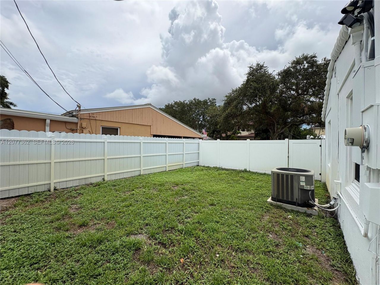 937 SW 18th Ct , Fort Lauderdale, FL 33315 Photo