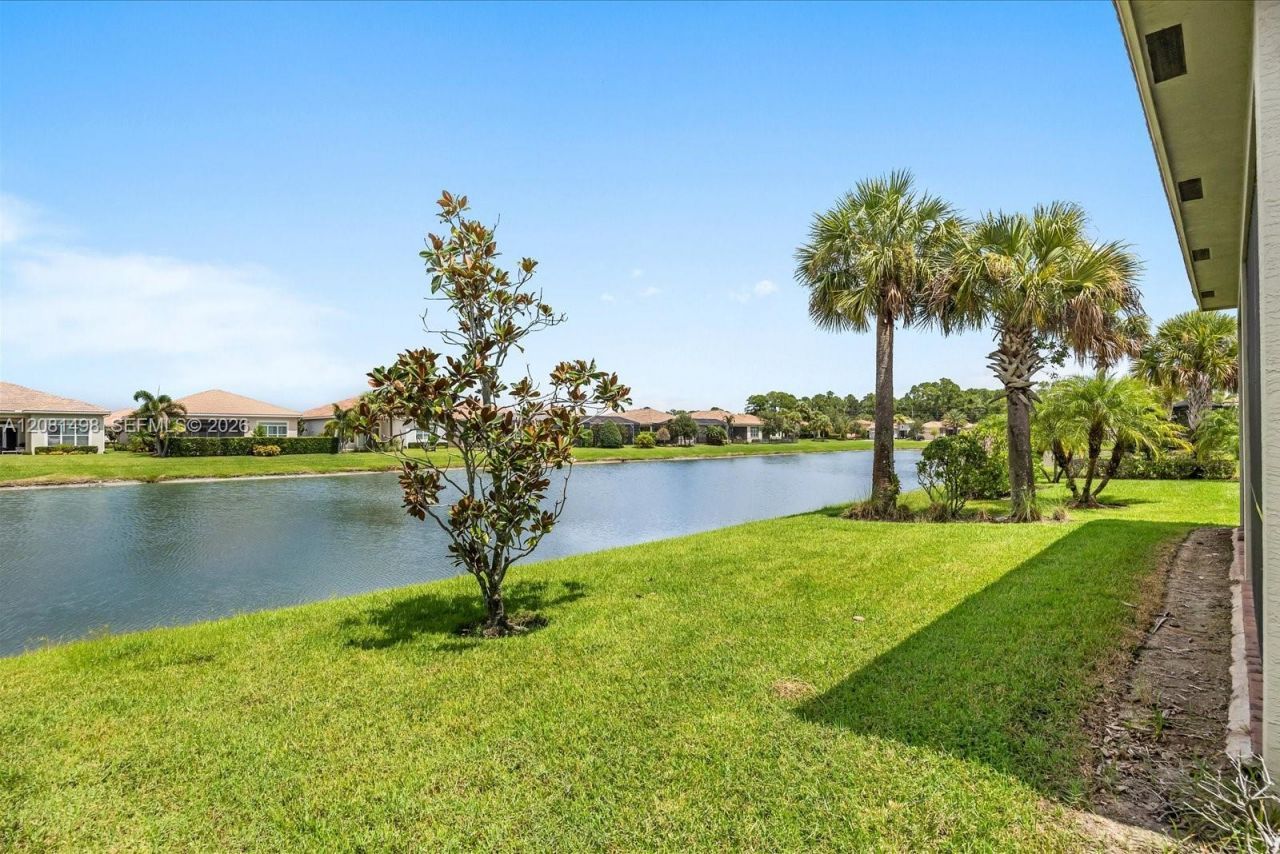 20028 SW Caserta Way, Port Saint Lucie, FL 34986 Photo