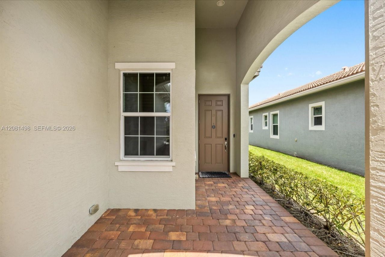 20028 SW Caserta Way, Port Saint Lucie, FL 34986 Photo
