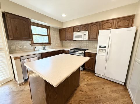 Main Photo