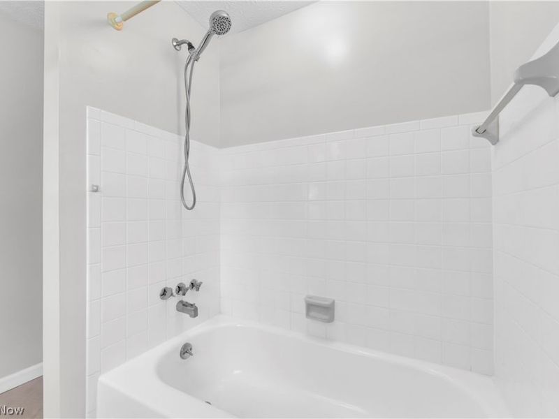 7400 Brenel Drive, Concord Township, OH 44060 Photo 25
