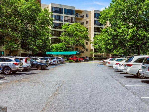 1800 Clairmont Lake, Unit A116, Decatur, GA 30033