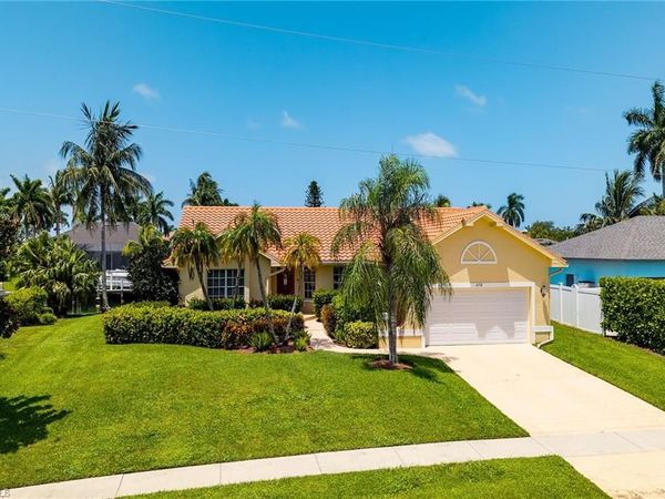 478 Persian CT , MARCO ISLAND, FL 34145