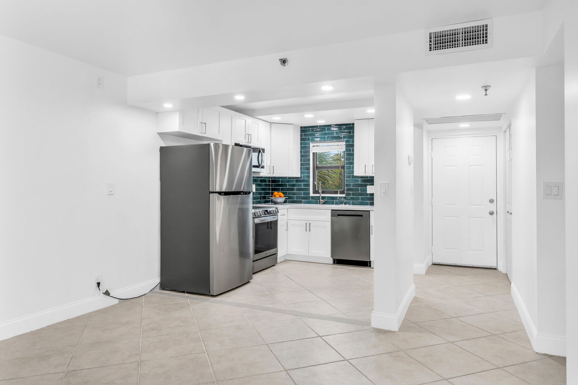 9235 SW 8th Street, Unit 405, Boca Raton, FL 33428 Photo