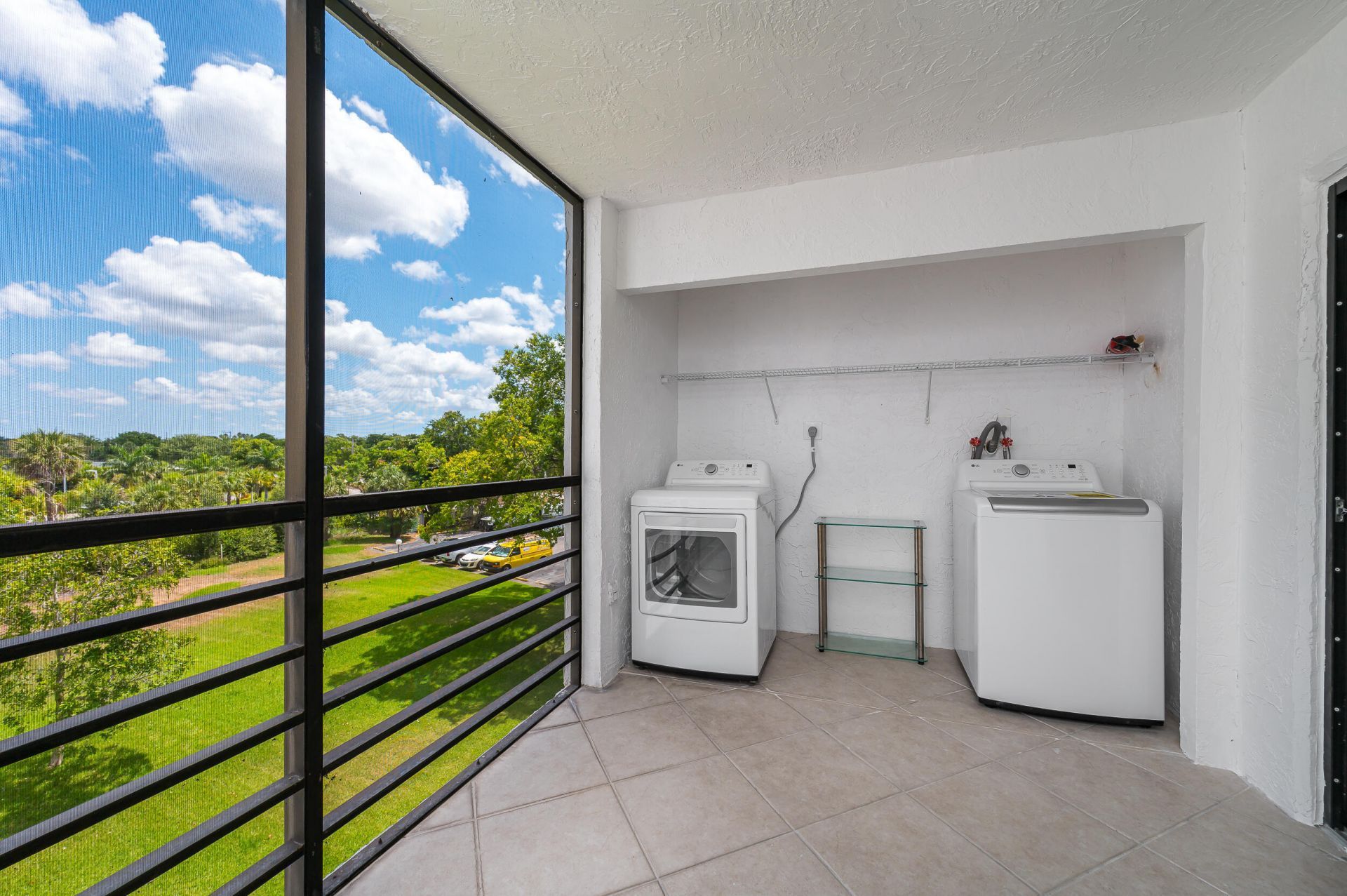 9235 SW 8th Street, Unit 405, Boca Raton, FL 33428 Photo