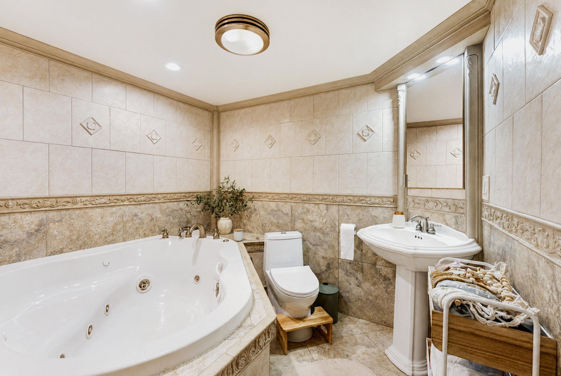326 Northlake Drive, Unit 201, North Palm Beach, FL 33408 Photo