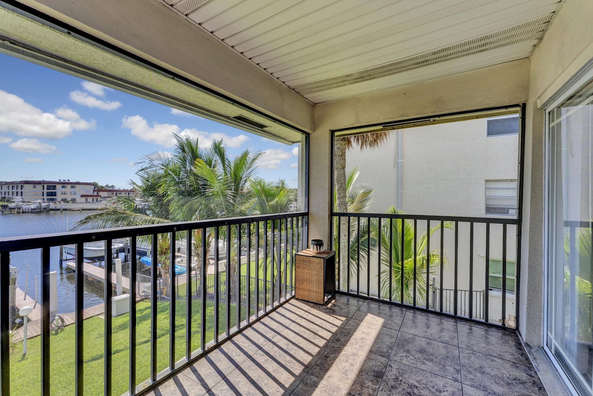 326 Northlake Drive, Unit 201, North Palm Beach, FL 33408 Photo